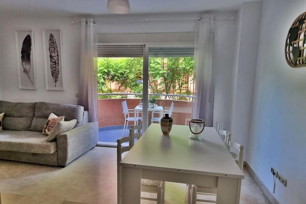 Acogedor Apartamento En Playa De Los Boliches 丰希罗拉 外观 照片
