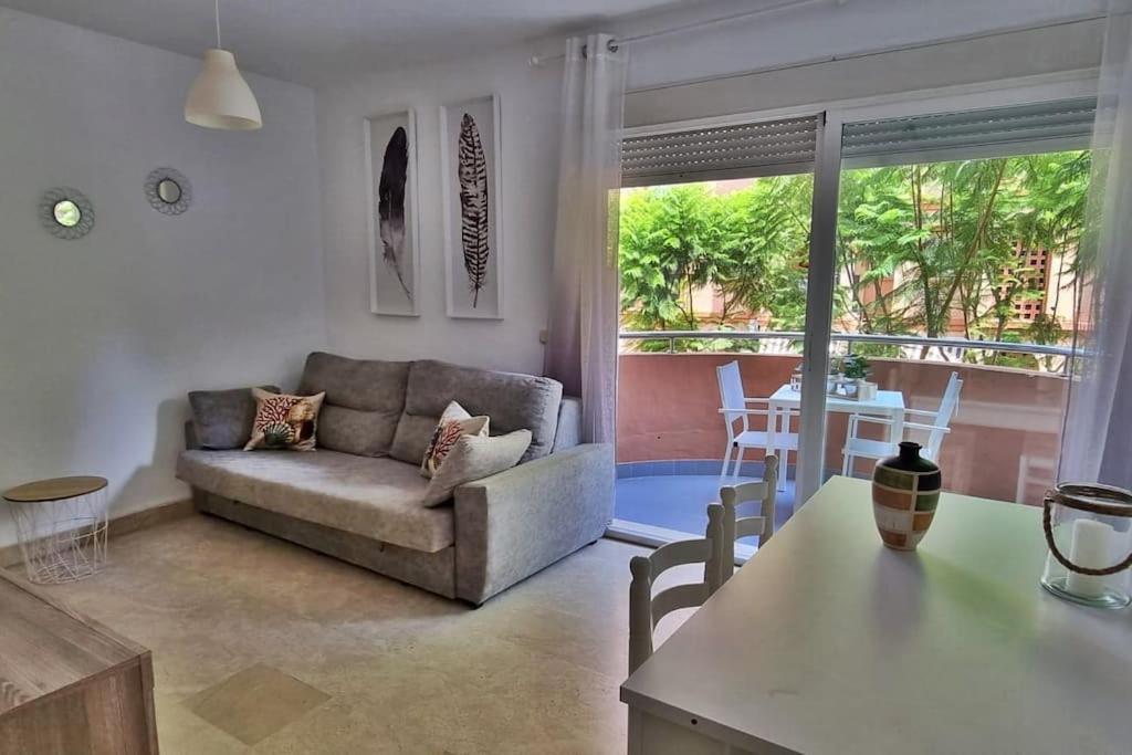 Acogedor Apartamento En Playa De Los Boliches 丰希罗拉 外观 照片